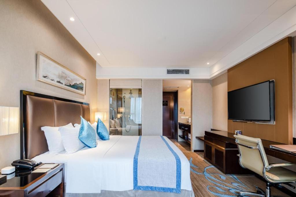 เฉิงตู ไรส์ซิง บัตเตอร์ฟลาย โฮเต็ล Hotel ภายนอก รูปภาพ