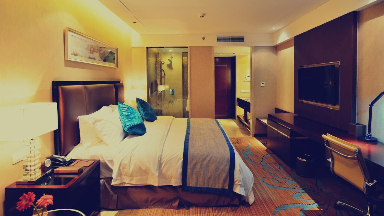 เฉิงตู ไรส์ซิง บัตเตอร์ฟลาย โฮเต็ล Hotel ภายนอก รูปภาพ