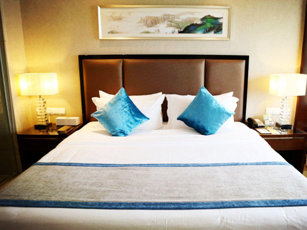 เฉิงตู ไรส์ซิง บัตเตอร์ฟลาย โฮเต็ล Hotel ภายนอก รูปภาพ